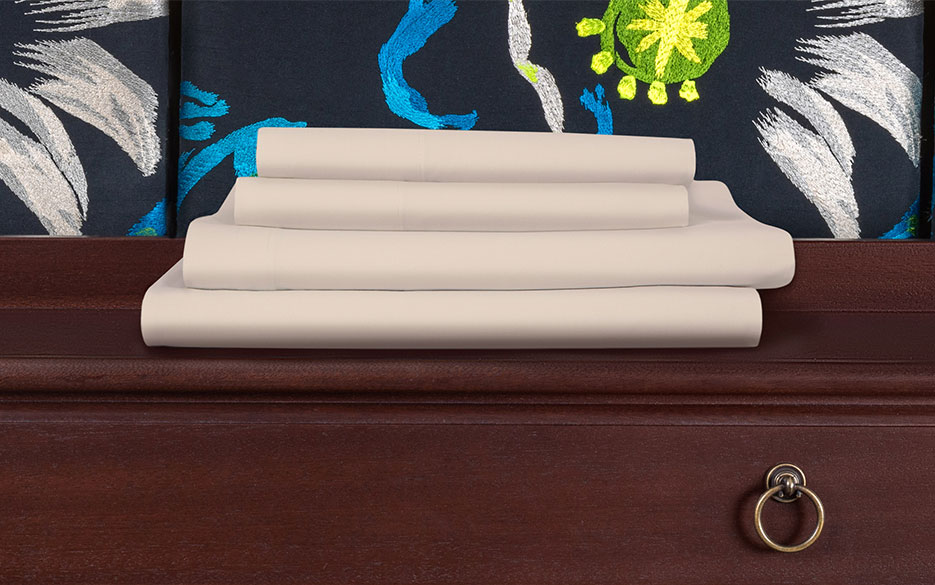 Nomad category Ivory Sheet Set